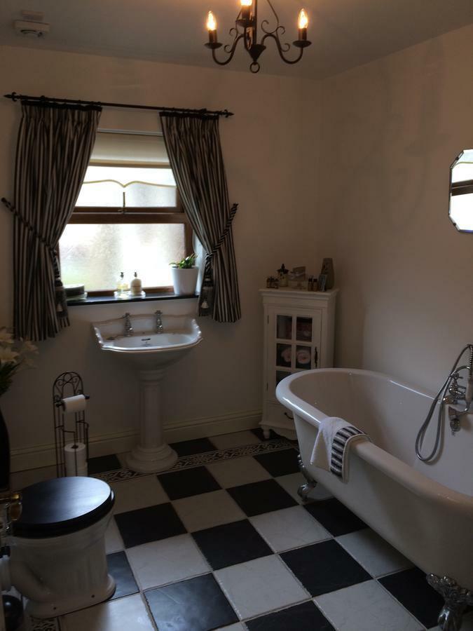 Leitrim Hill Bed And Breakfast Kilkeel Ngoại thất bức ảnh